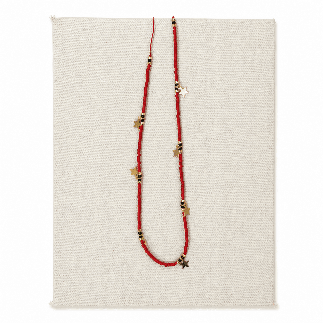 Collar con estrellitas